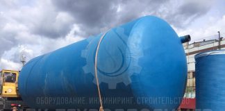 Отгрузка в Архангельскую область накопительной емкости LIMAN объемом 50 м3 и песко-нефтеуловителя URAL производительностью 1,5 л/с. Материал изготовления стеклопластик.