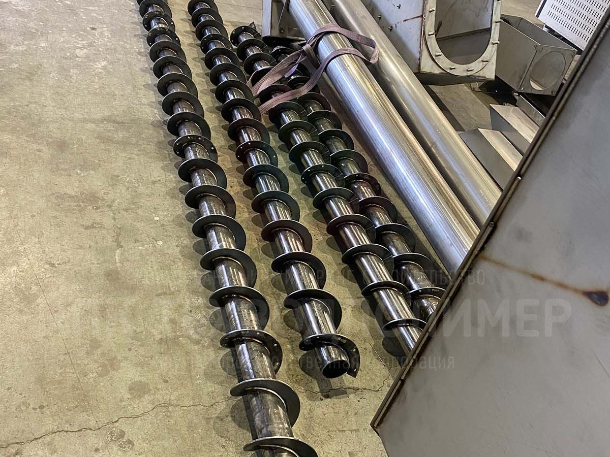 %name Шнековое оборудование — ключевой элемент производства сыпучих материалов.