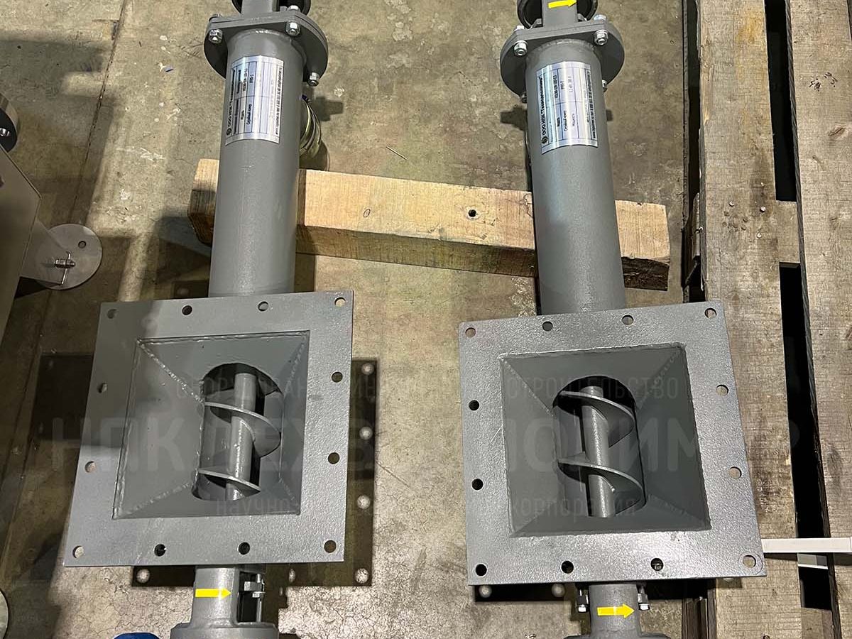 %name Шнековое оборудование — ключевой элемент производства сыпучих материалов.