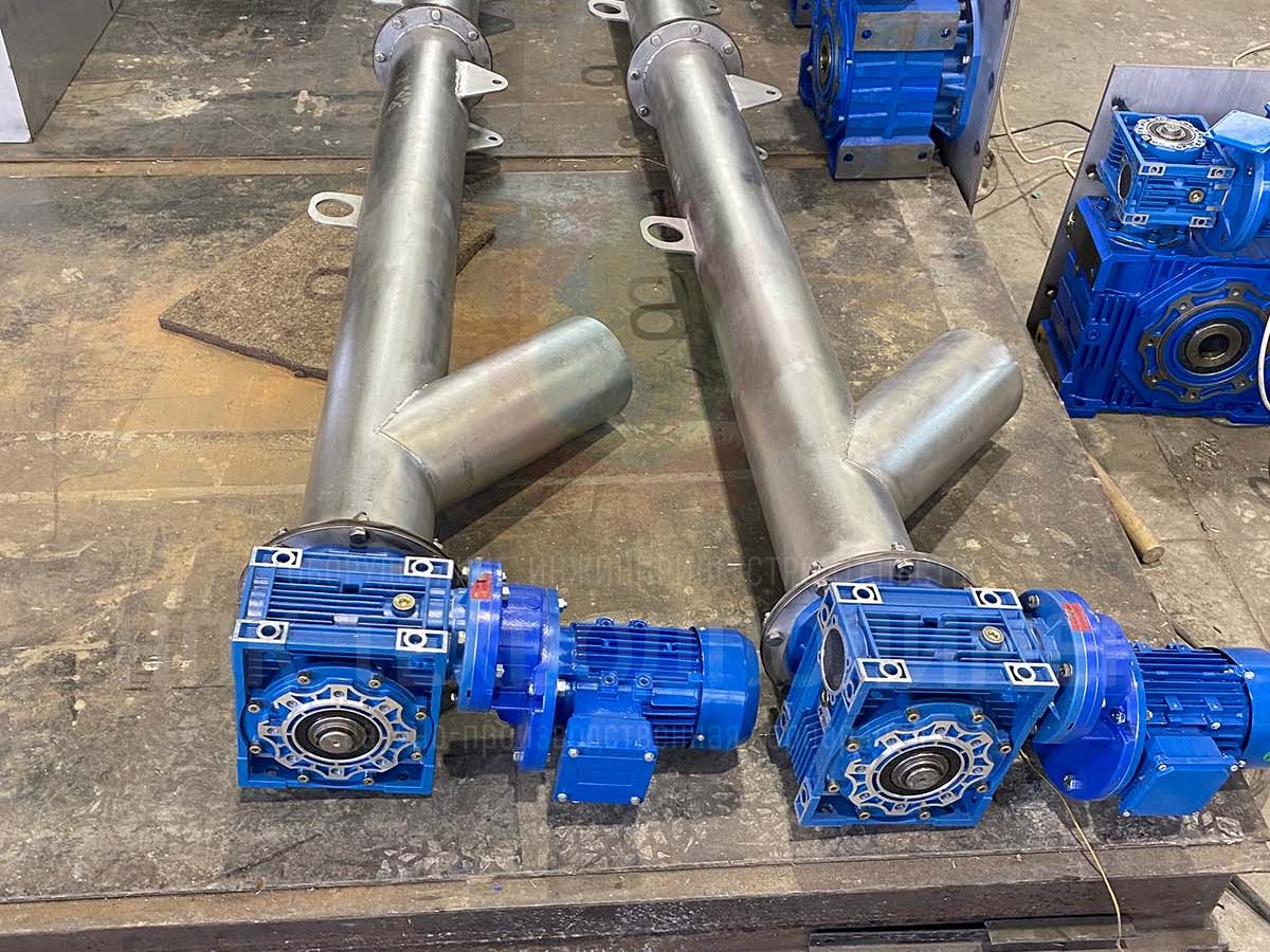 %name Шнековое оборудование — ключевой элемент производства сыпучих материалов.