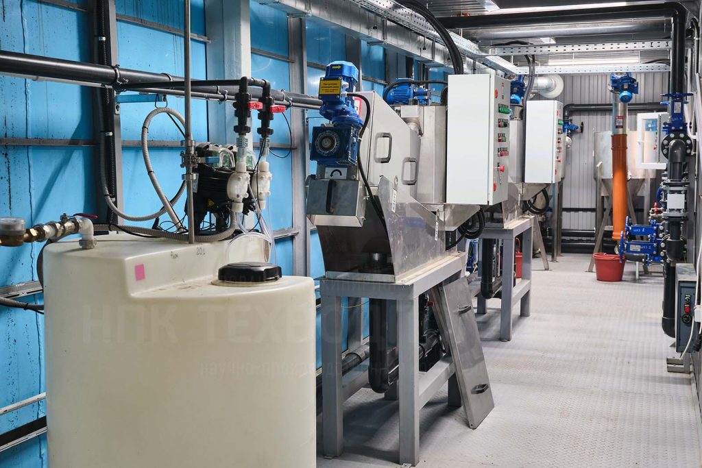 Станции приготовления и шнековый обезвоживатель 1024x683 Новости